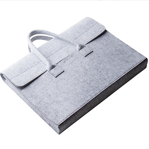 light gray felt bag for laptop 