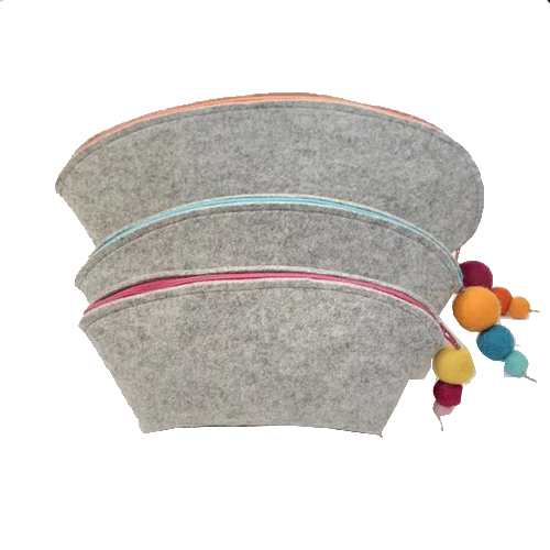 shell shape felt pouch