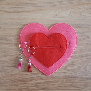 pink heart shape felt cosmetic storage pouch 